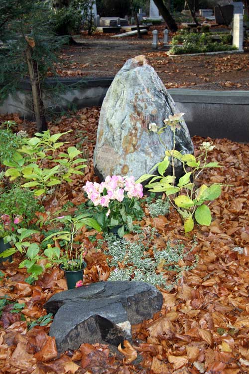 Water and stone - life and a tombstone.